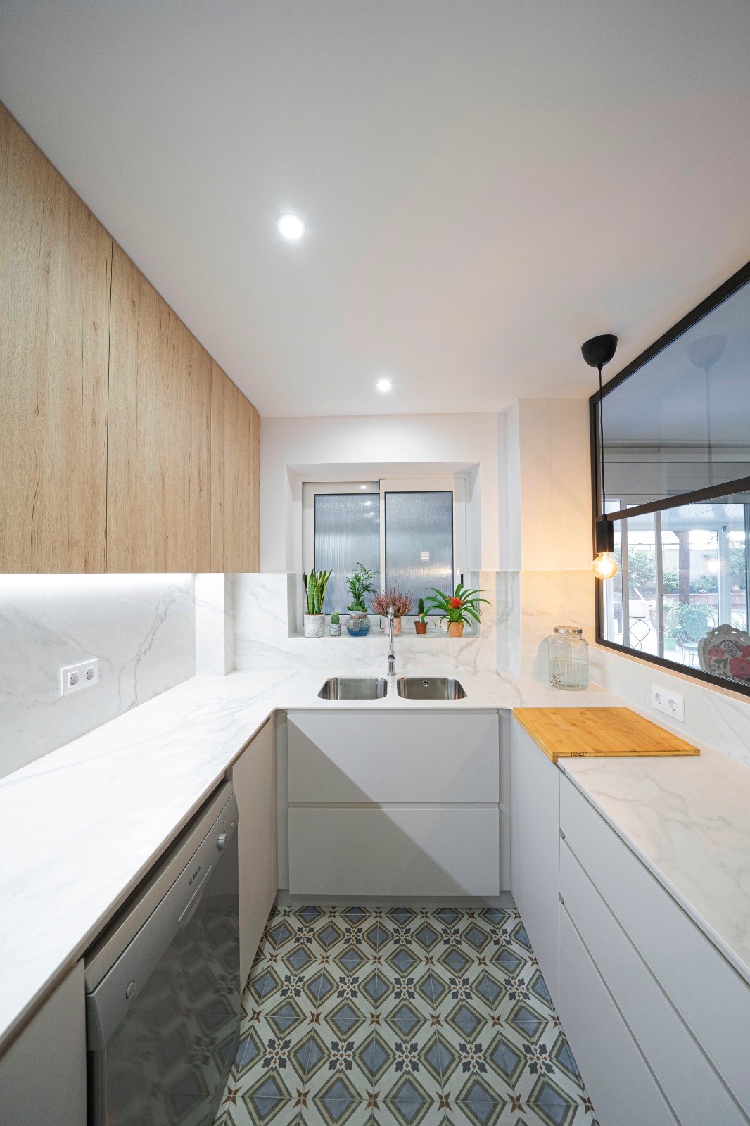 Alquila por horas Apartamento con amplia terraza