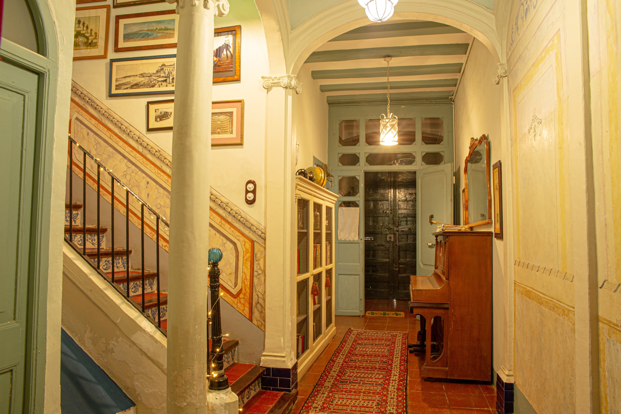 Alquila por horas Casa colonial/marinera/antigua/vintage en centro histórico con vistas al mar a 17 km de Barcelona