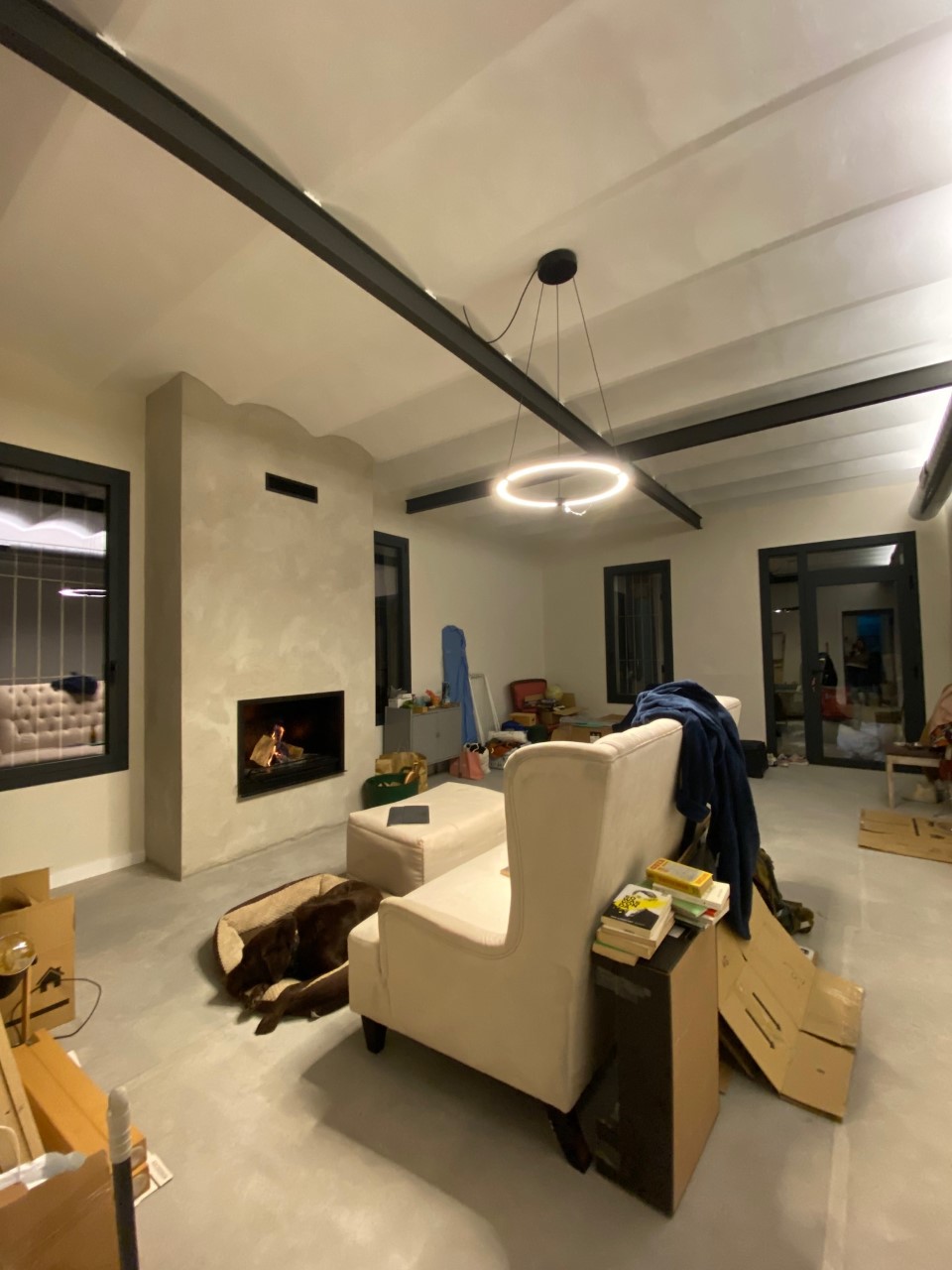 Alquila por horas Vivienda unifamiliar estilo industrial