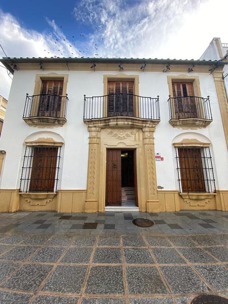 Alquila por horas Vivienda señorial en el centro de la ciudad