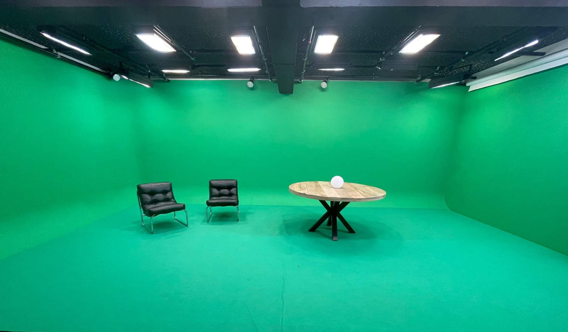 Alquila por horas Estudio Croma en Barcelona 