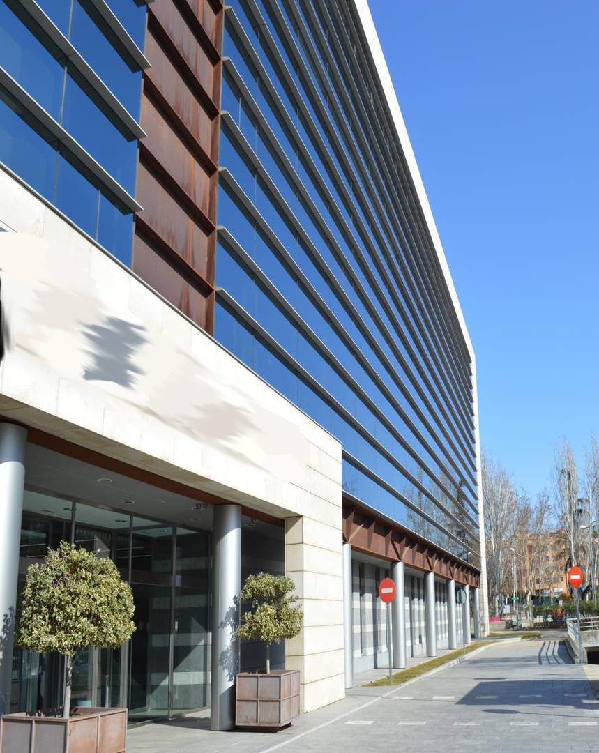 Alquila por horas Edificio de oficinas perfecto para rodajes