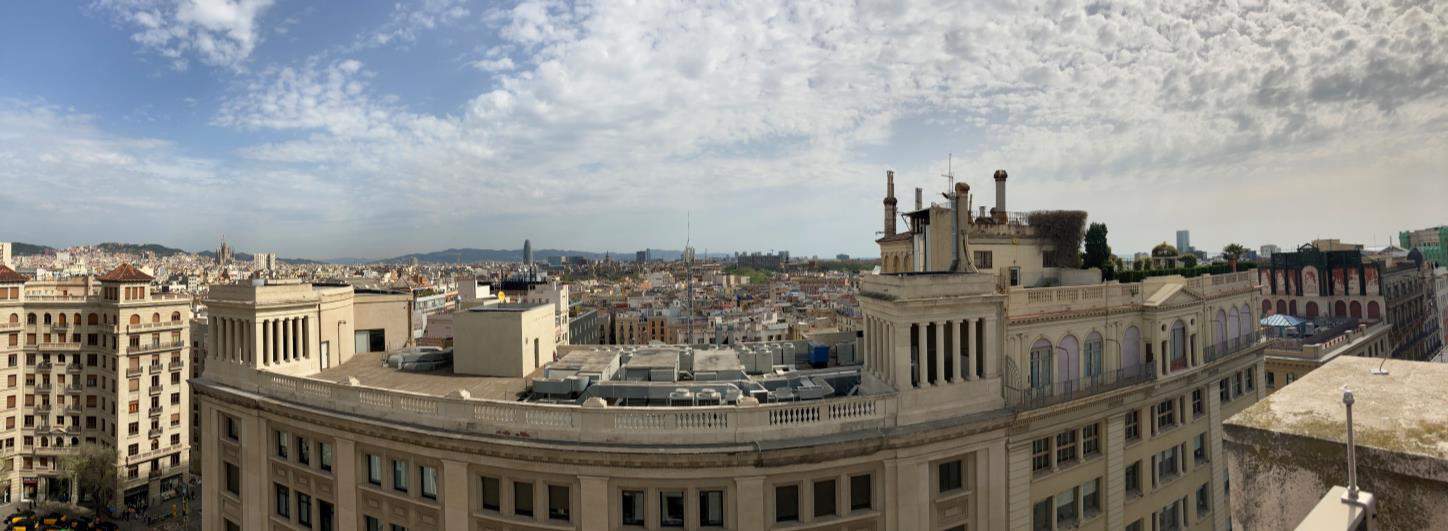 Alquila por horas Impresionantes oficinas con vistas a la catedral