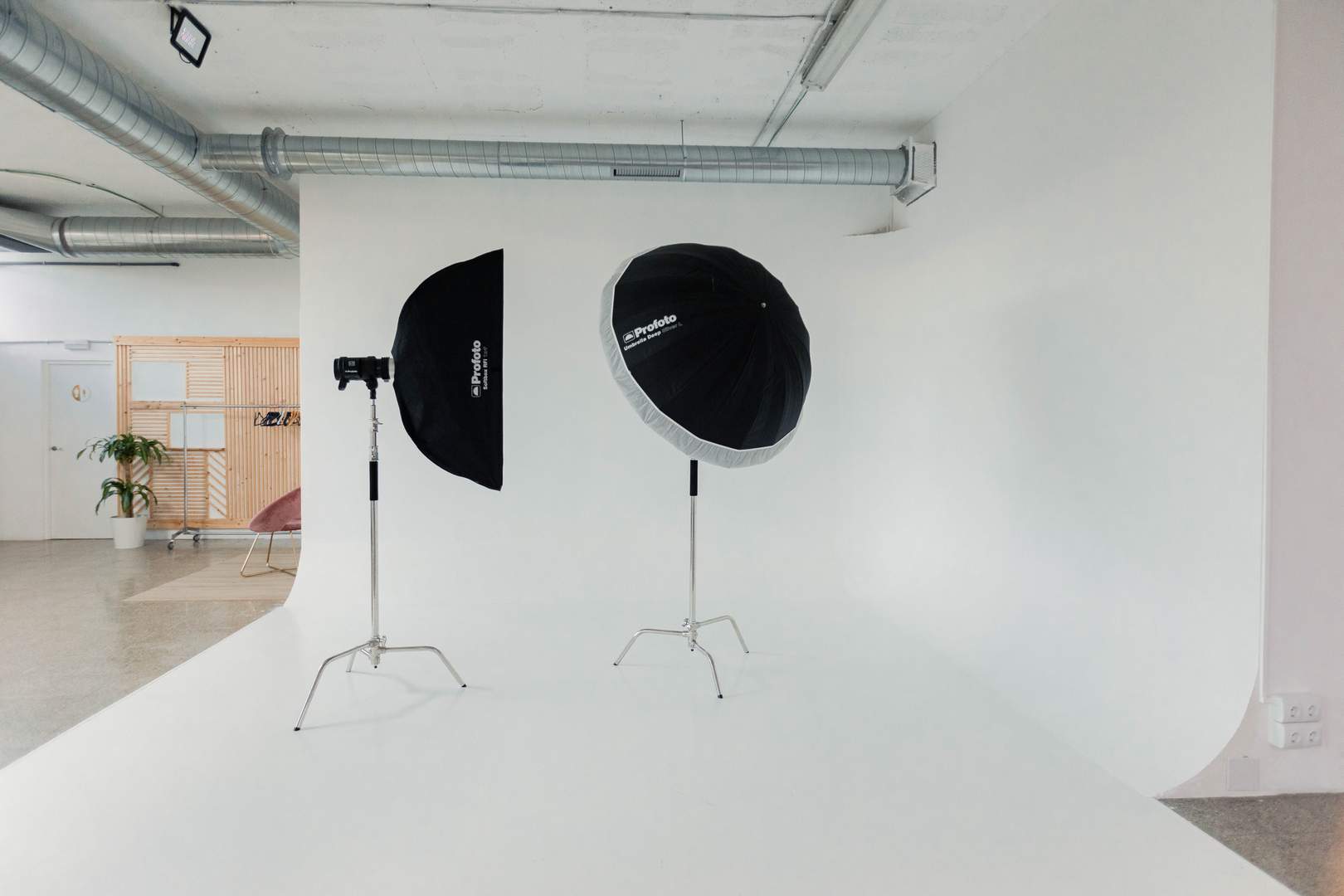 Alquila por horas Estudio Fotográfico con Aspecto Industrial Único en la Zona