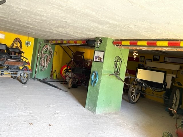 Alquila por horas Finca rústica con varias naves