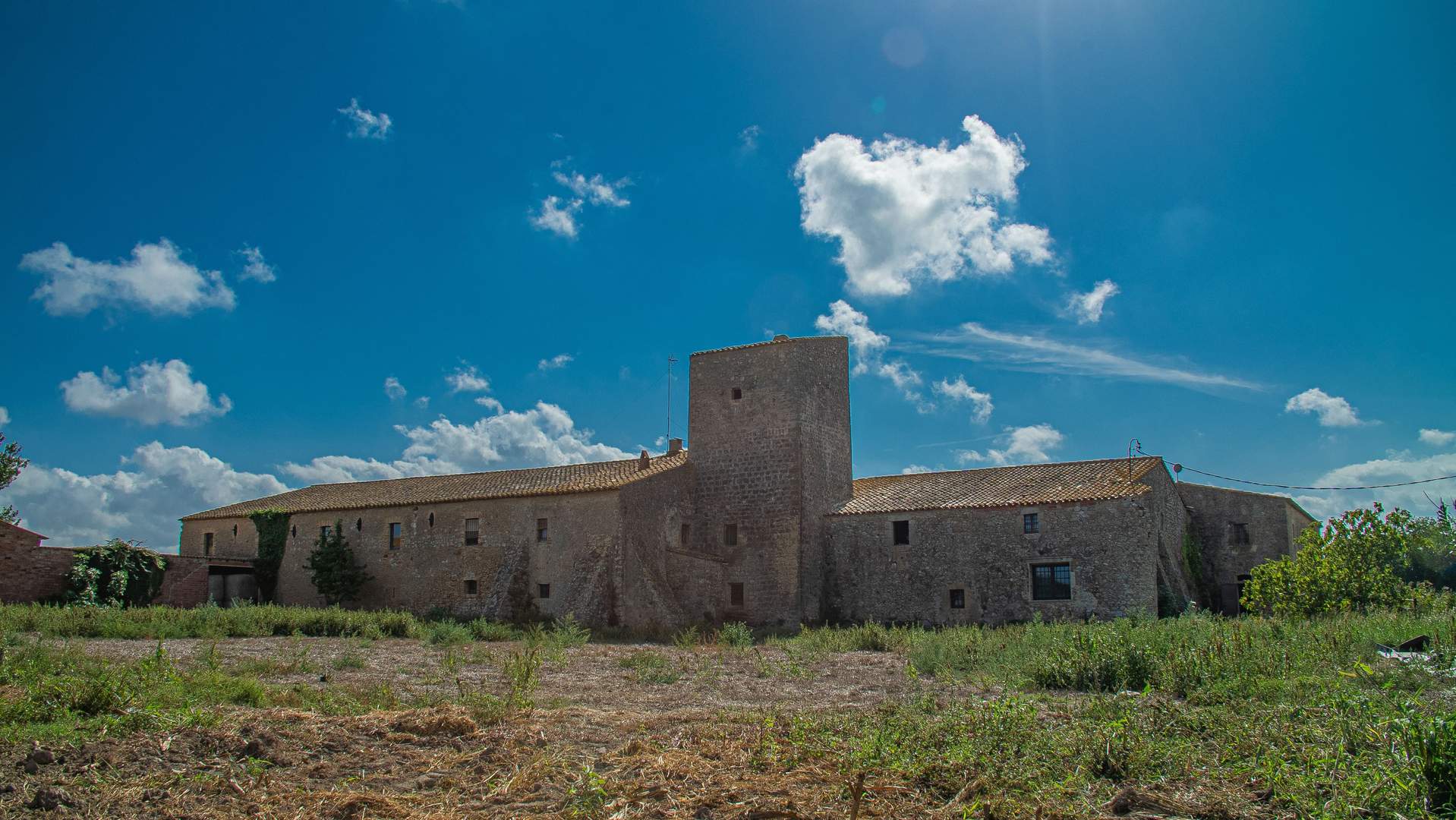 Alquila por horas Masia en el Empordà Girona España
