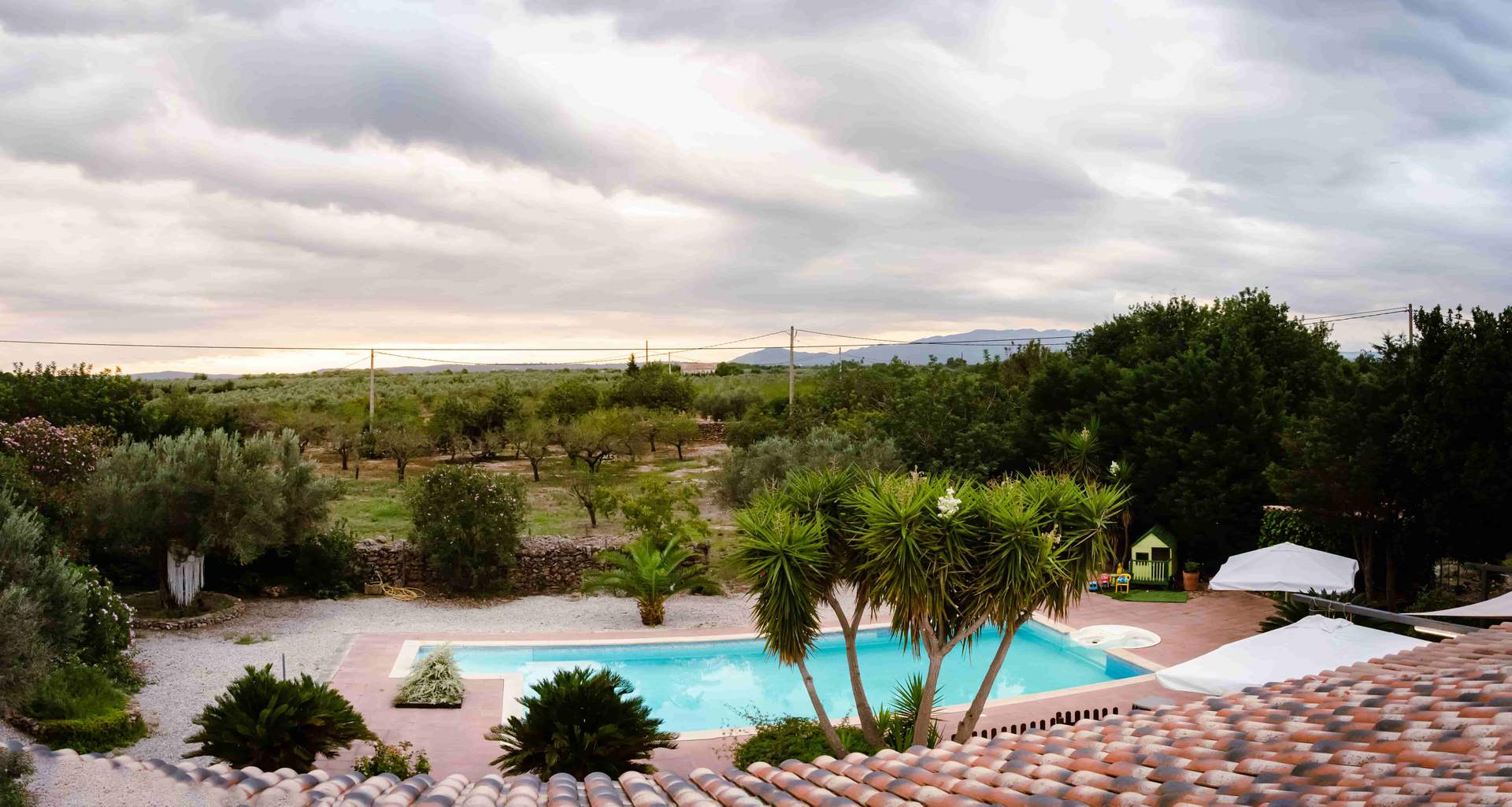 Alquila por horas Casa étnica en finca rústica