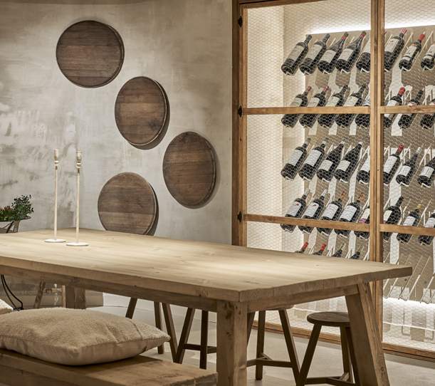 Alquila por horas Vinoteca de diseño en pleno centro de Boadilla