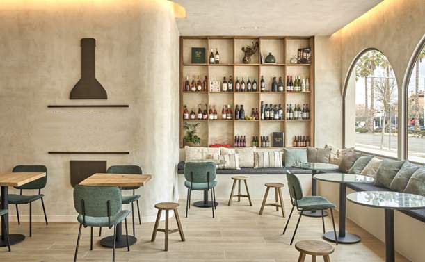 Alquila por horas Vinoteca de diseño en pleno centro de Boadilla
