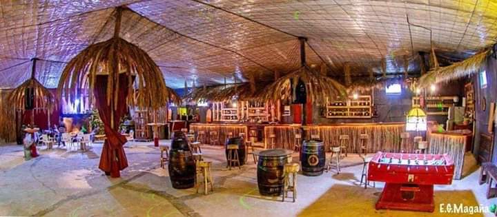 Alquila por horas Discoteca hippy