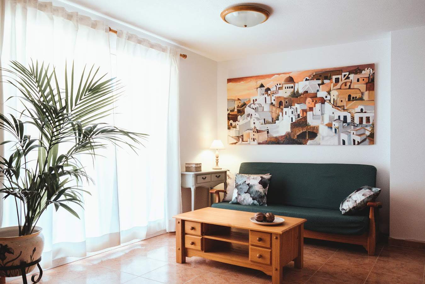 Alquila por horas Apartamento unifamiliar con terraza y vistas al mar