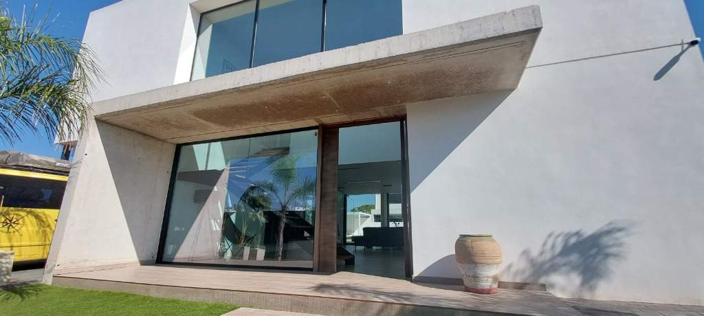 Alquila por horas Unifamiliar nuevo y moderno