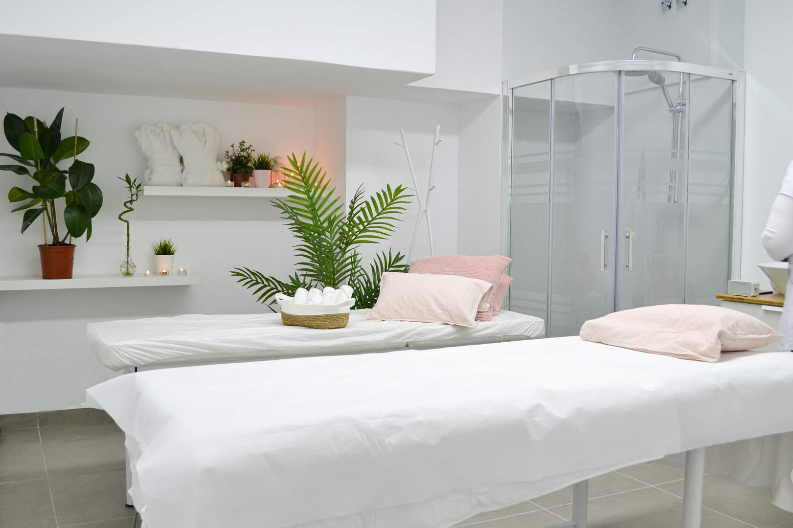 Alquila por horas Centro de  Estética y Belleza 