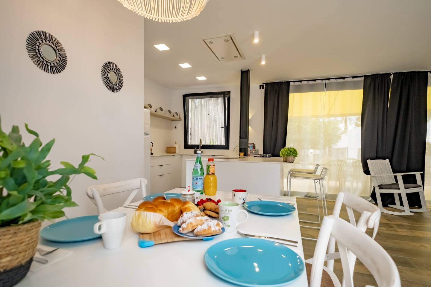 Alquila por horas Villa con piscina privada, zona ajardinada, barbacoa