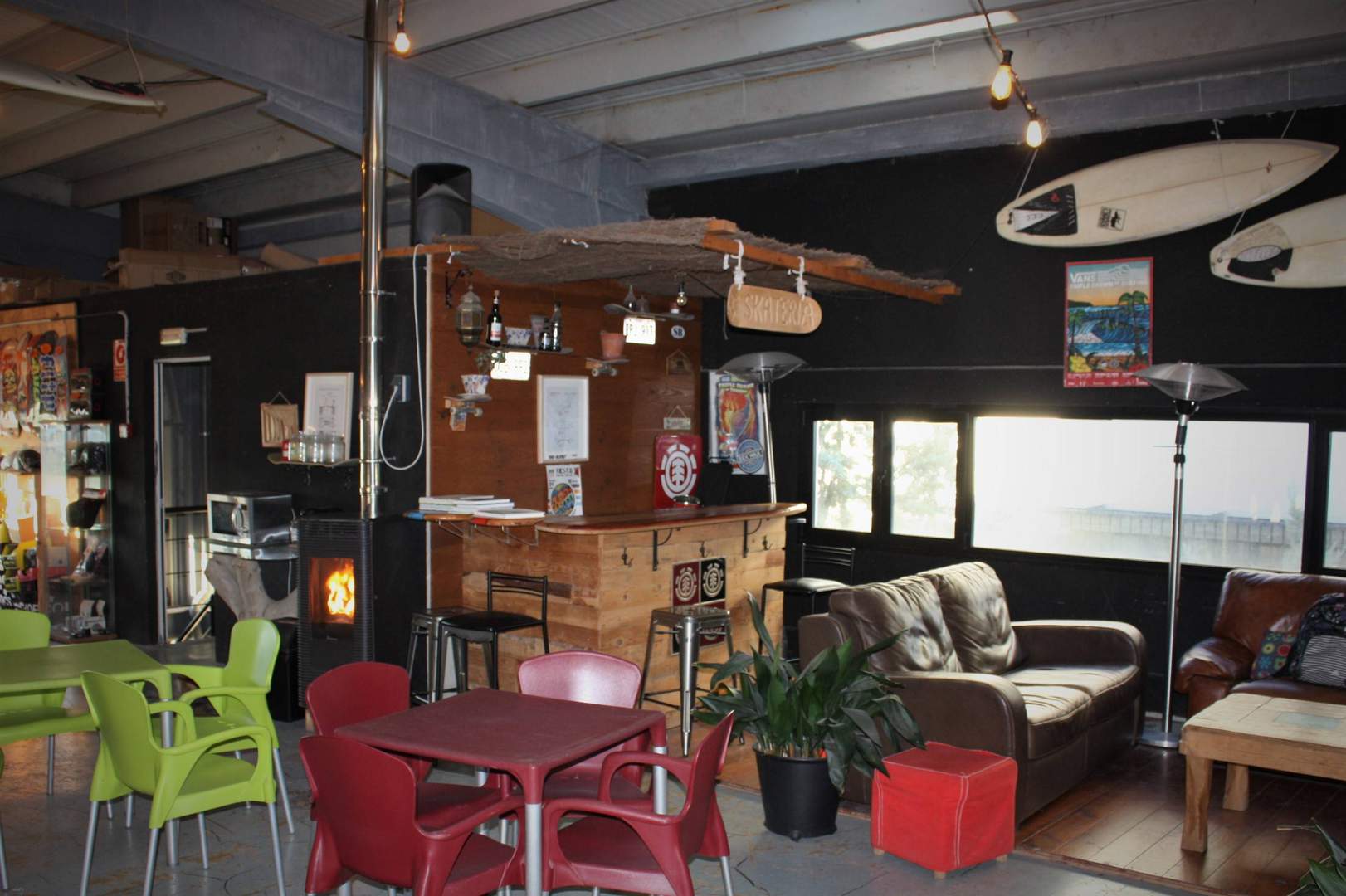 Alquila por horas Skatepark Indoor en Nave Industrial (650m)