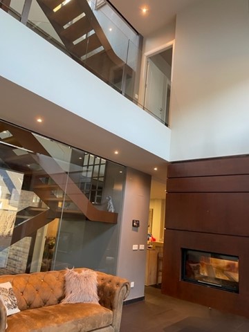 Alquila por horas Vivienda unifamiliar magnifica para rodajes y eventos!