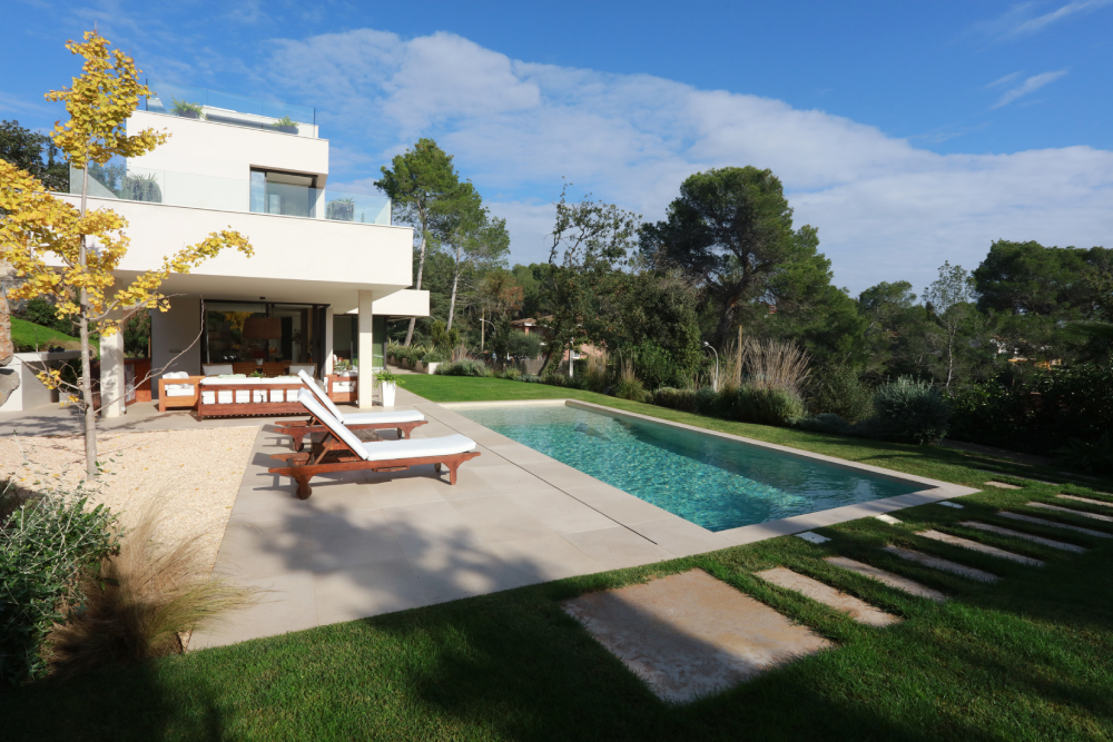 Alquila por horas Palm villa, moderna, de diseño y rodeada de naturaleza