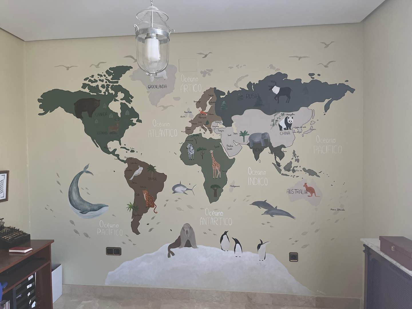 Alquila por horas Vivienda unifamiliar de estilo clásico 