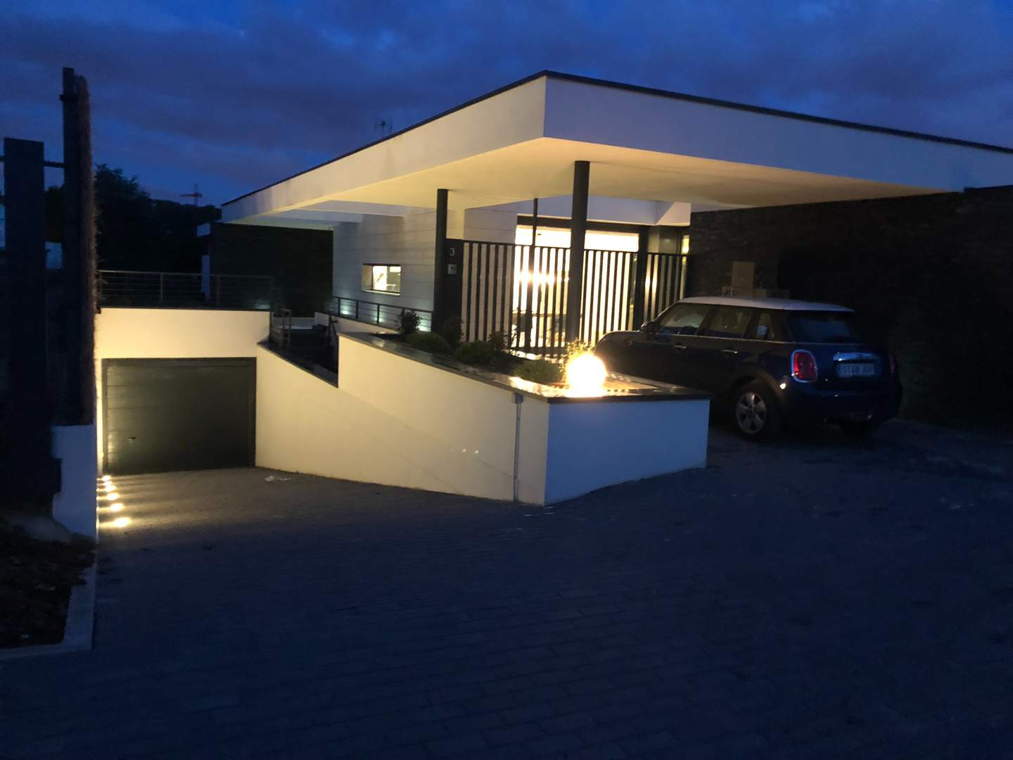 Alquila por horas Vivienda unifamiliar de diseño 