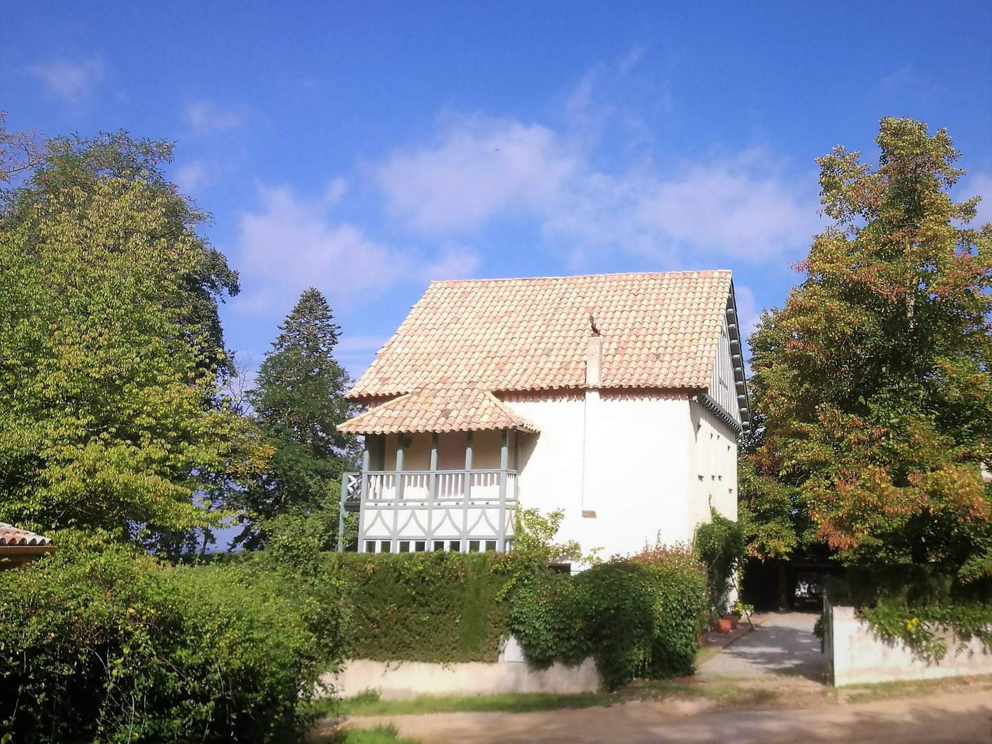 Alquila por horas CASA MODERNISTA EN VILADRAU