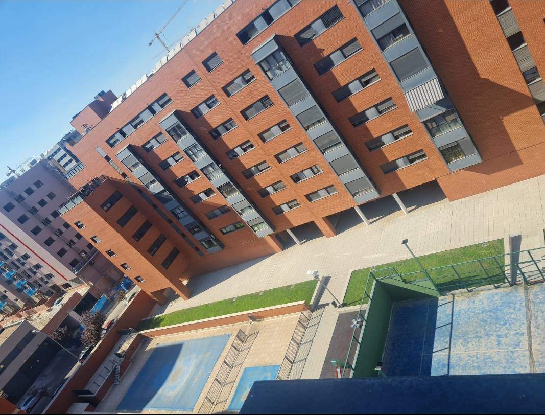 Alquila por horas Apartamento ático luminoso y silencioso