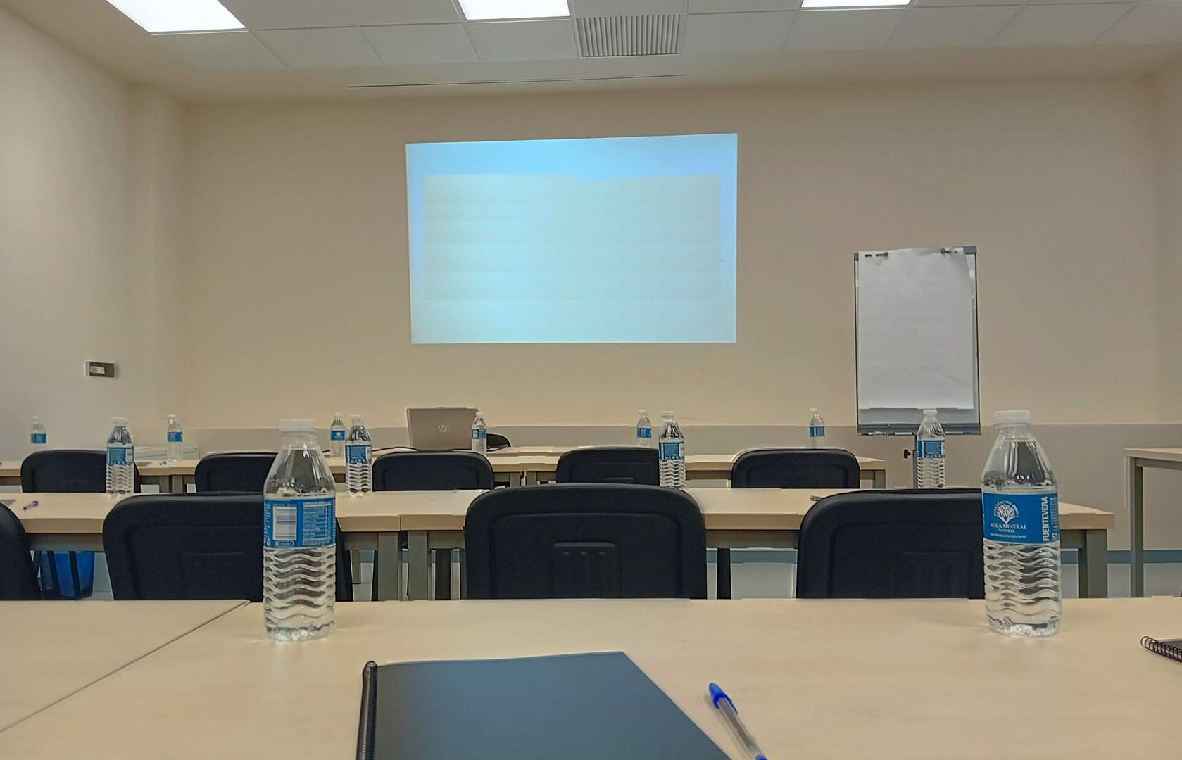 Alquila por horas Aula Teórica/Clase 1