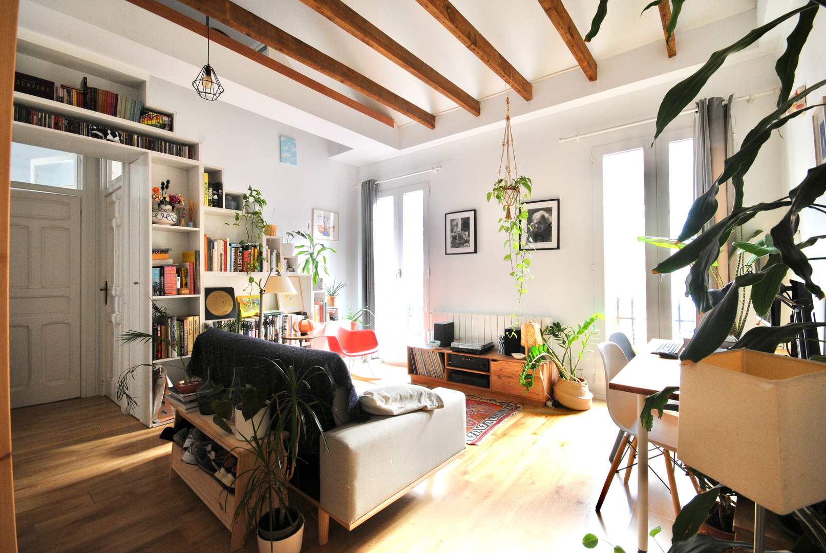 Alquila por horas Acogedor apartamento de estilo actual