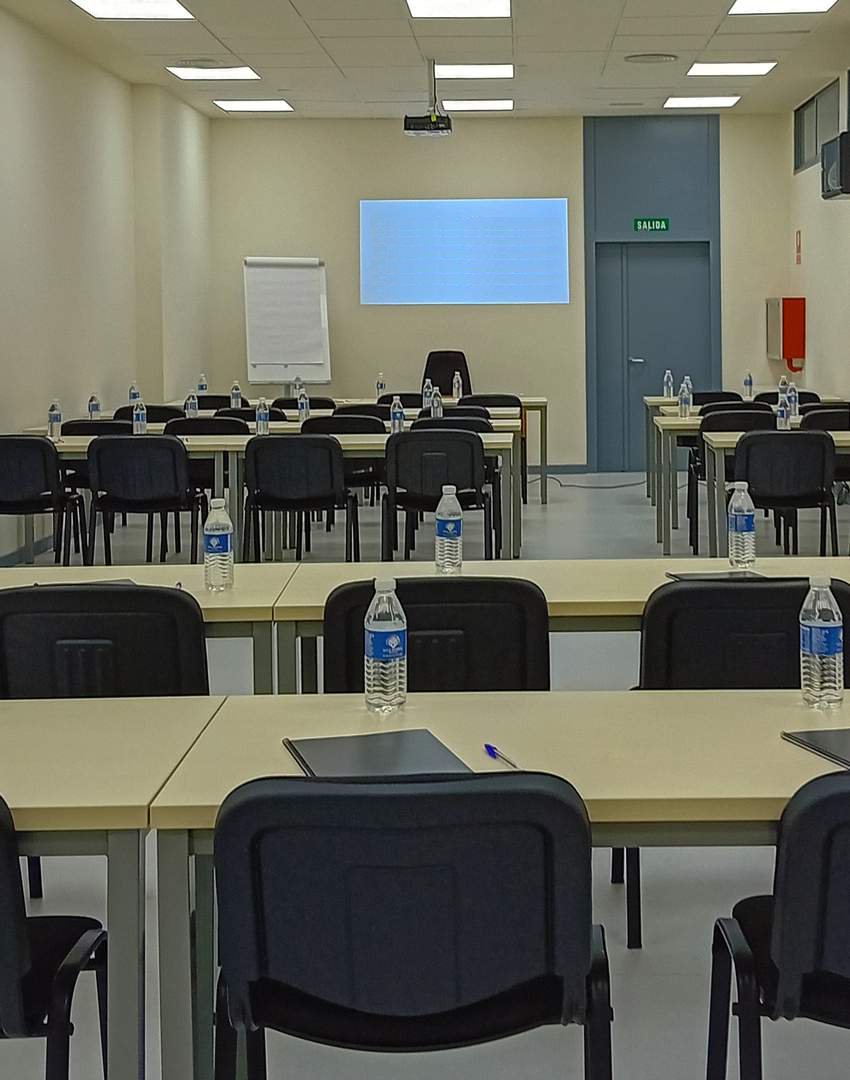 Alquila por horas Aula teórica 2