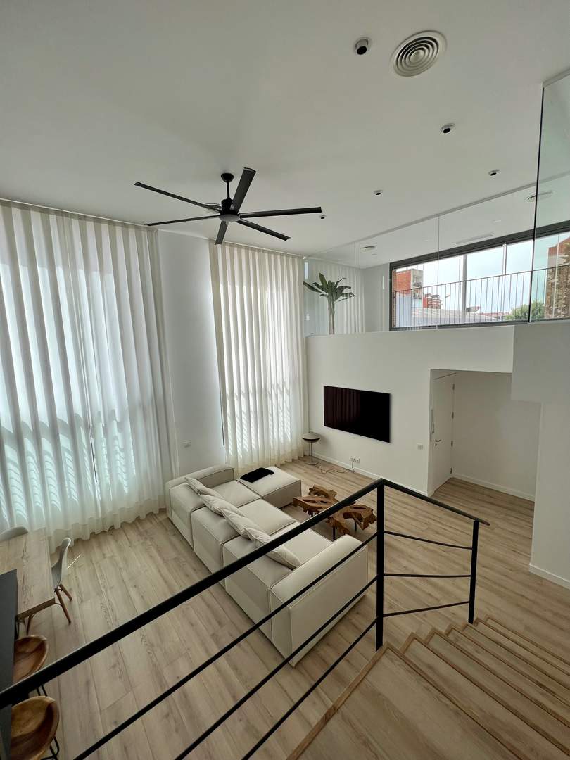 Alquila por horas Loft Doble Altura Estilo Industrial