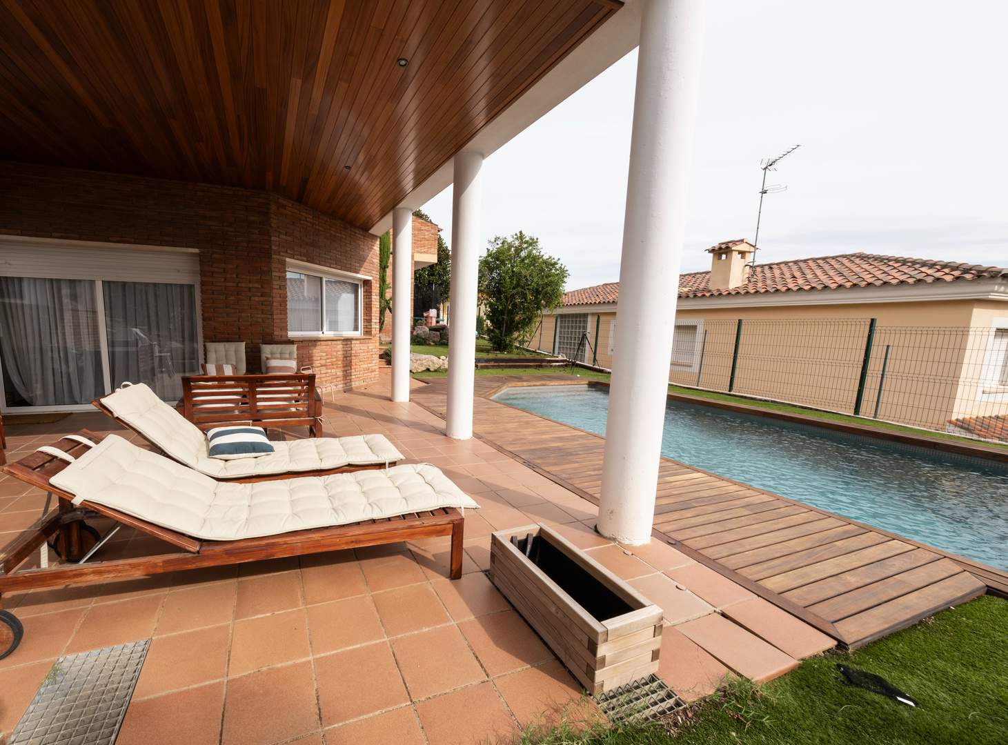 Alquila por horas Vivienda unifamiliar con todo luz natural
