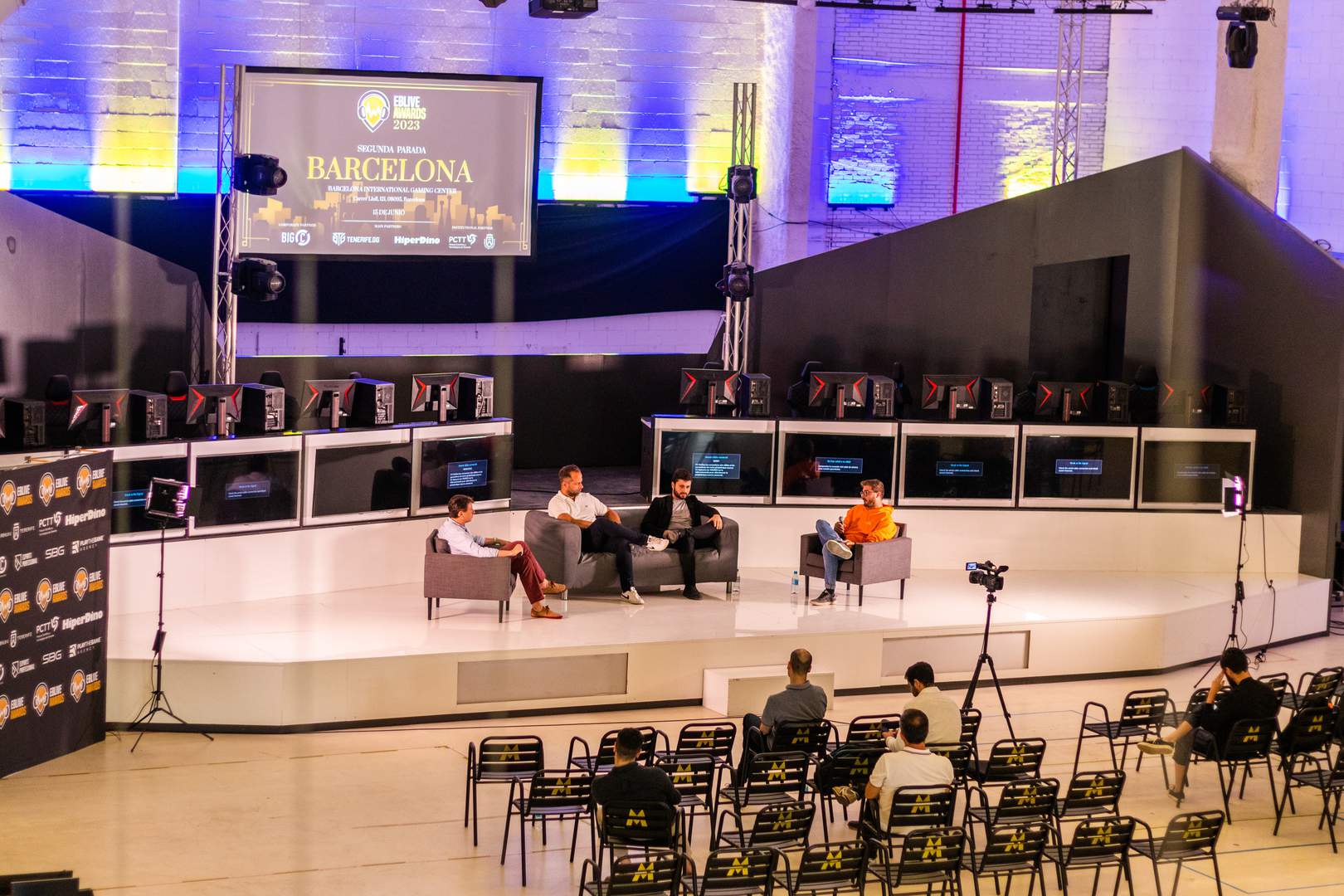 Alquila por horas Espacio multidisciplinar de estilo industrial en Poblenou