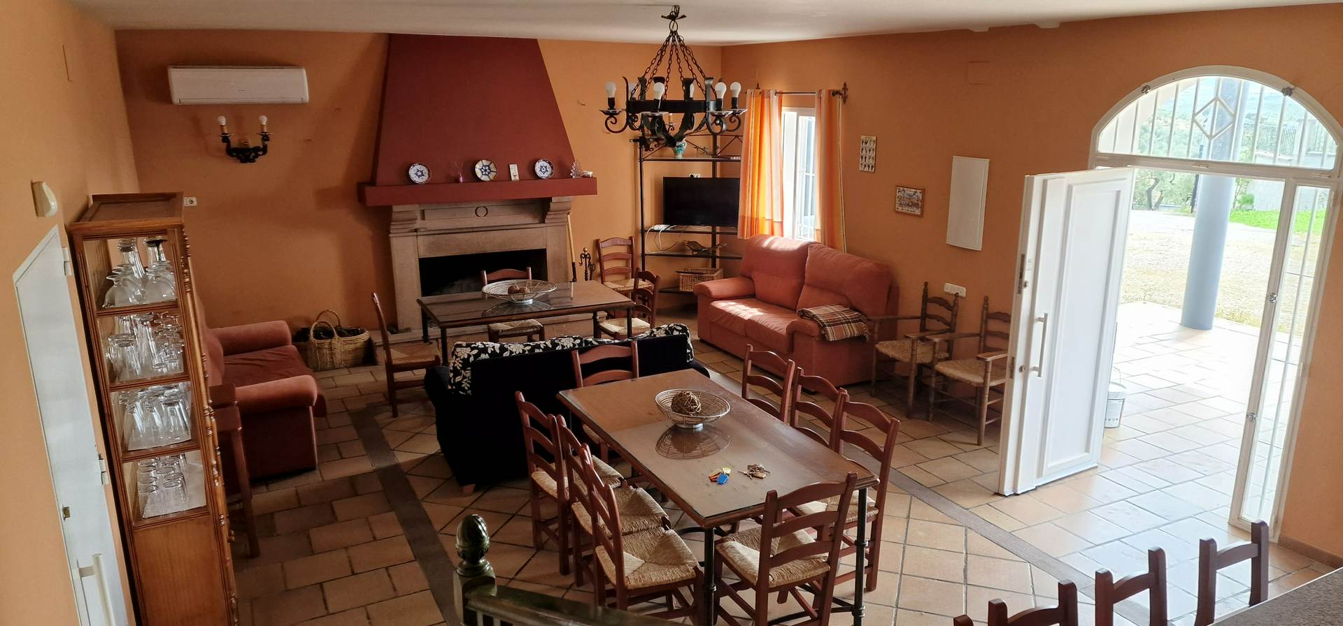 Alquila por horas Chalet independiente con piscina