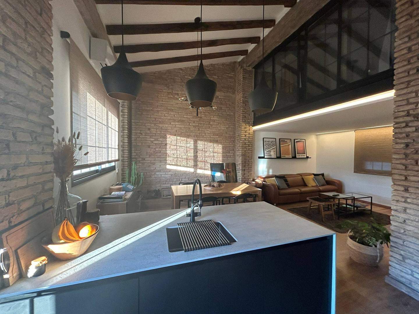 Alquila por horas Loft estilo industrial
