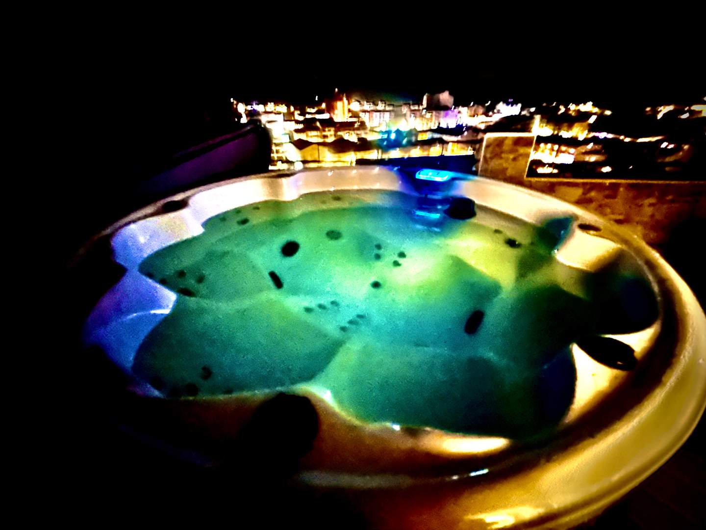 Alquila por horas Vivienda reformada con vistas increíbles y jacuzzi 