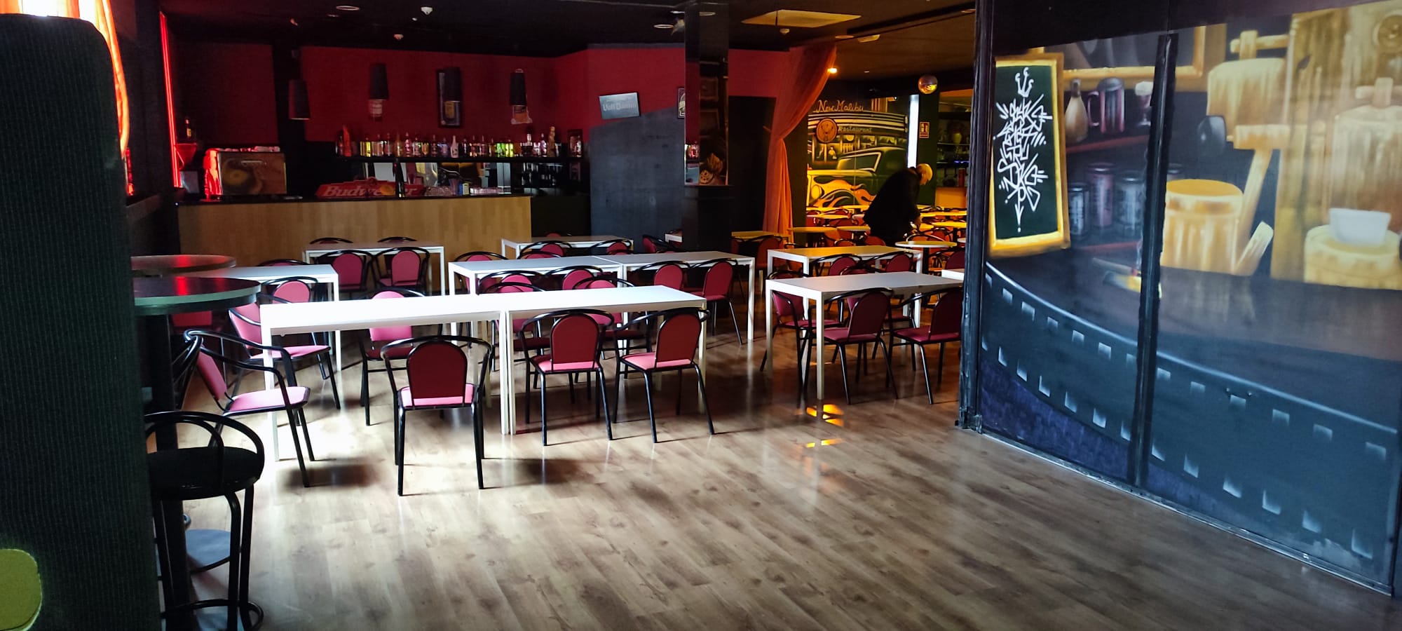 Alquila por horas COMPLEJO CON RESTAURANTE  Y DISCOTECA
