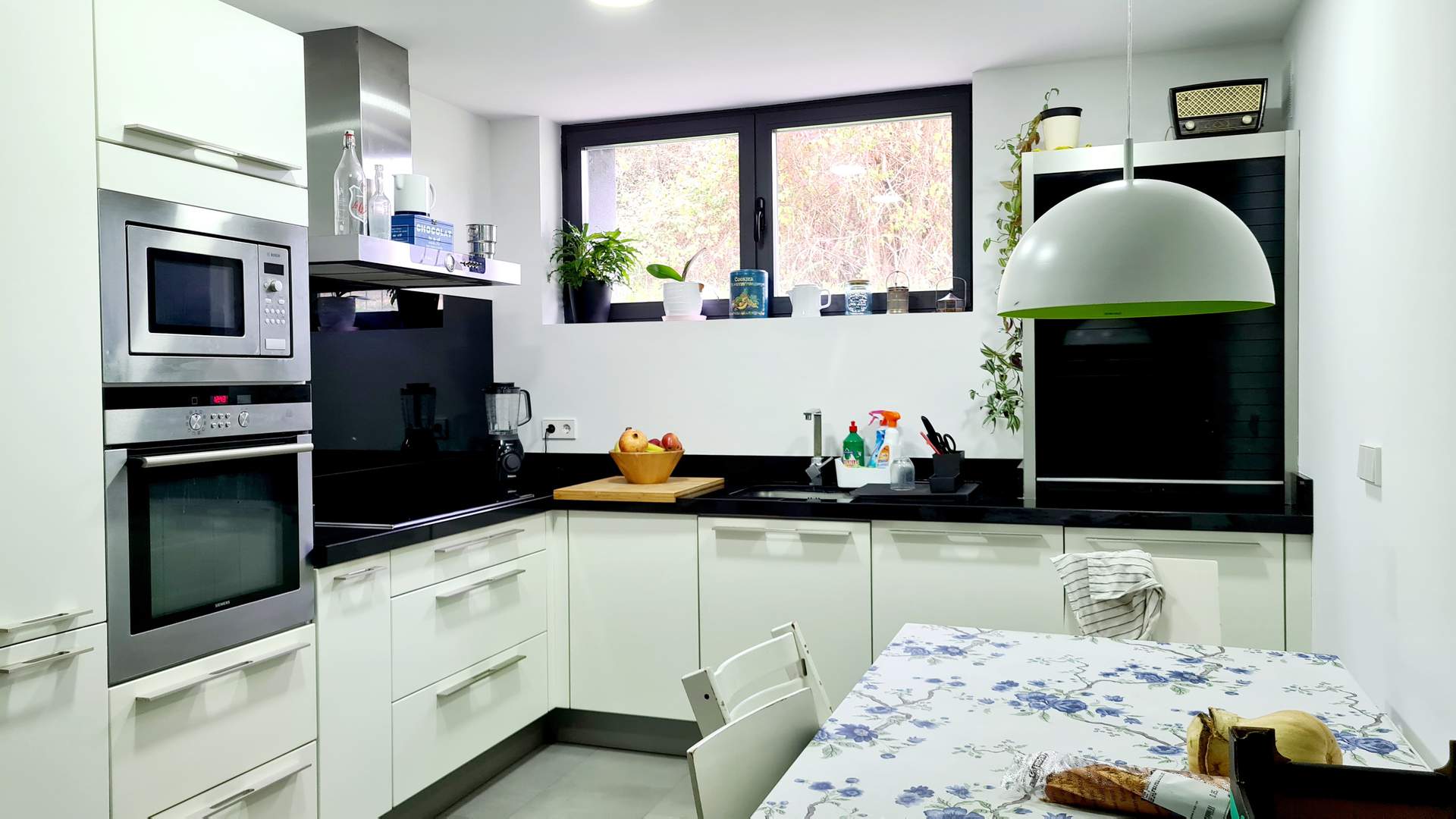 Alquila por horas Vivienda unifamiliar en lugar aislado de estilo industrial 
