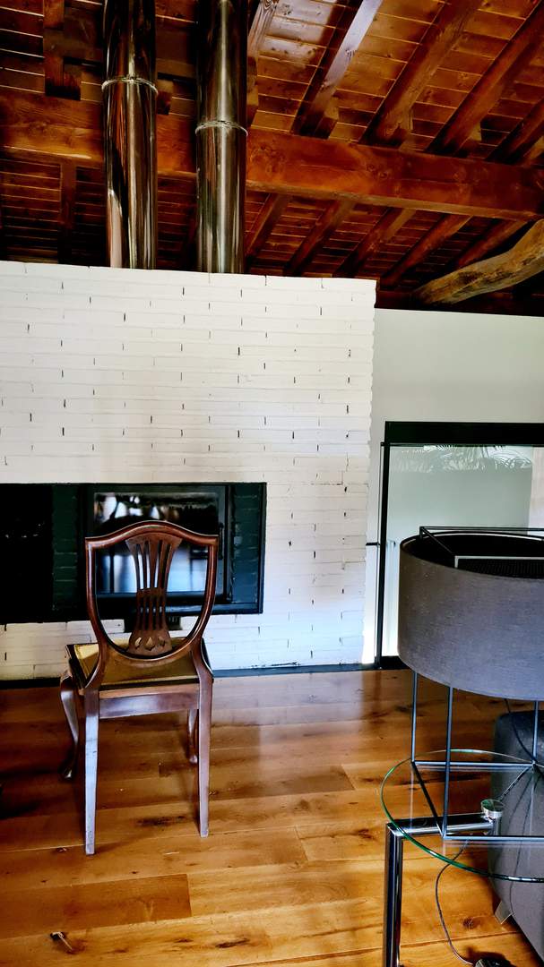 Alquila por horas Vivienda unifamiliar en lugar aislado de estilo industrial 