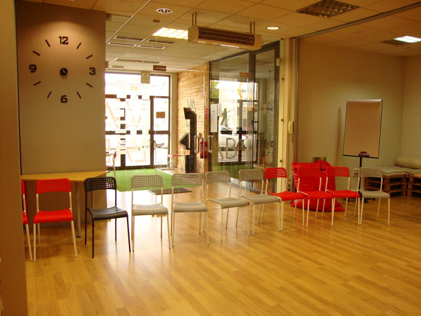 Alquila por horas Sala Entrevías