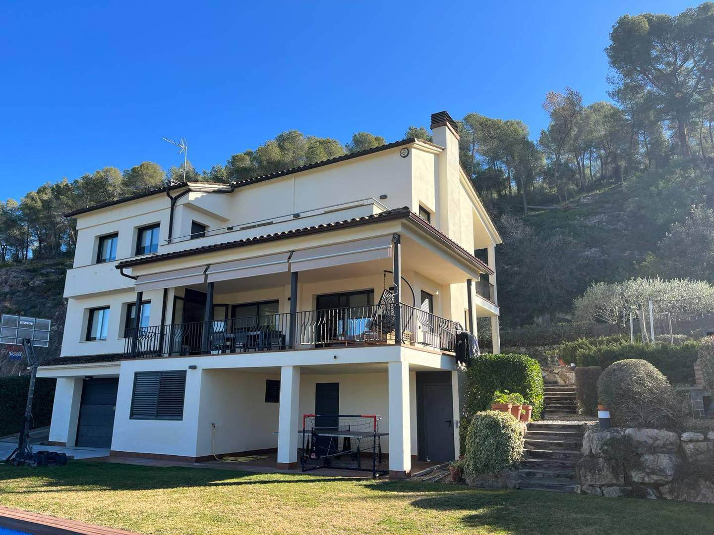 Alquila por horas Casa con vistas al Penedés en zona muy tranquila cerca de Barcelona