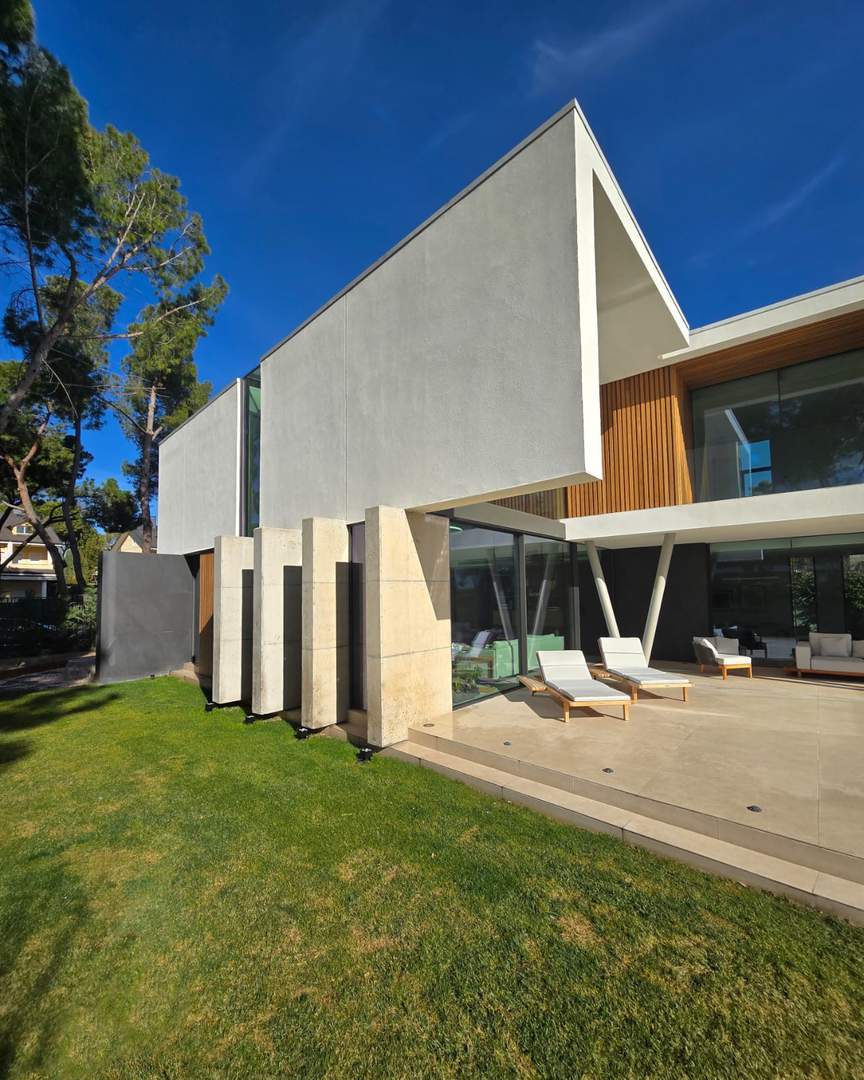 Alquila por horas Casa moderna con luz natural