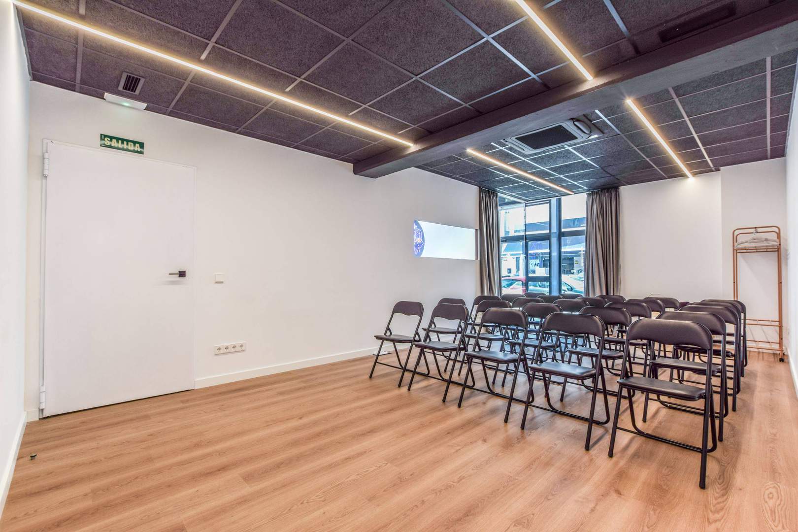 Alquila por horas Espacio industrial con un toque teatral