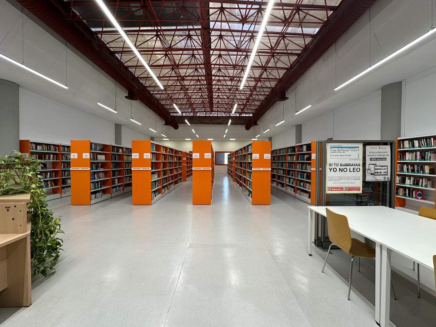 Alquila por horas Biblioteca universitaria