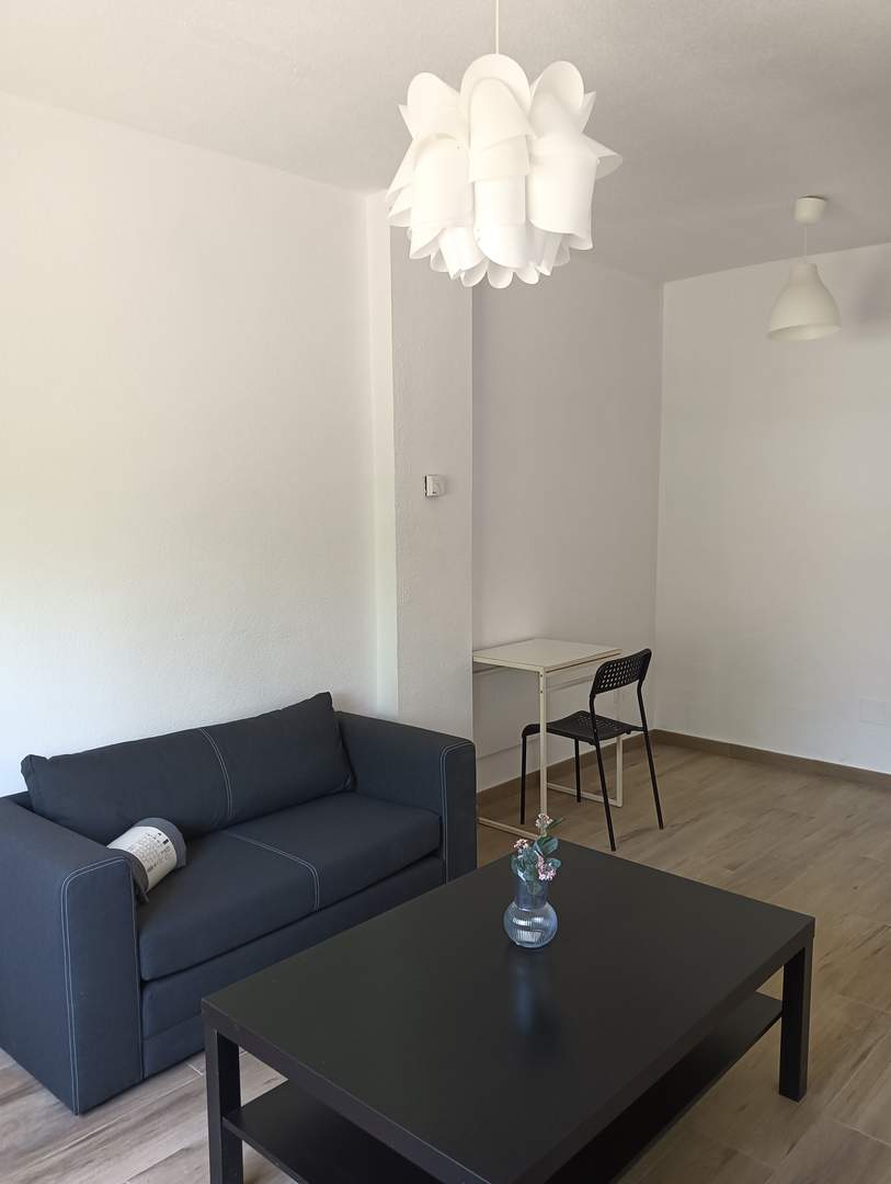 Alquila por horas Piso de 2 habitaciones por horas 