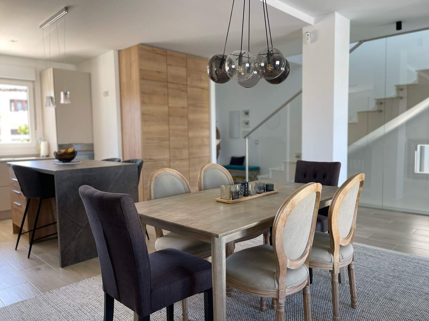 Alquila por horas Chalet pareado obra nueva salón diáfano