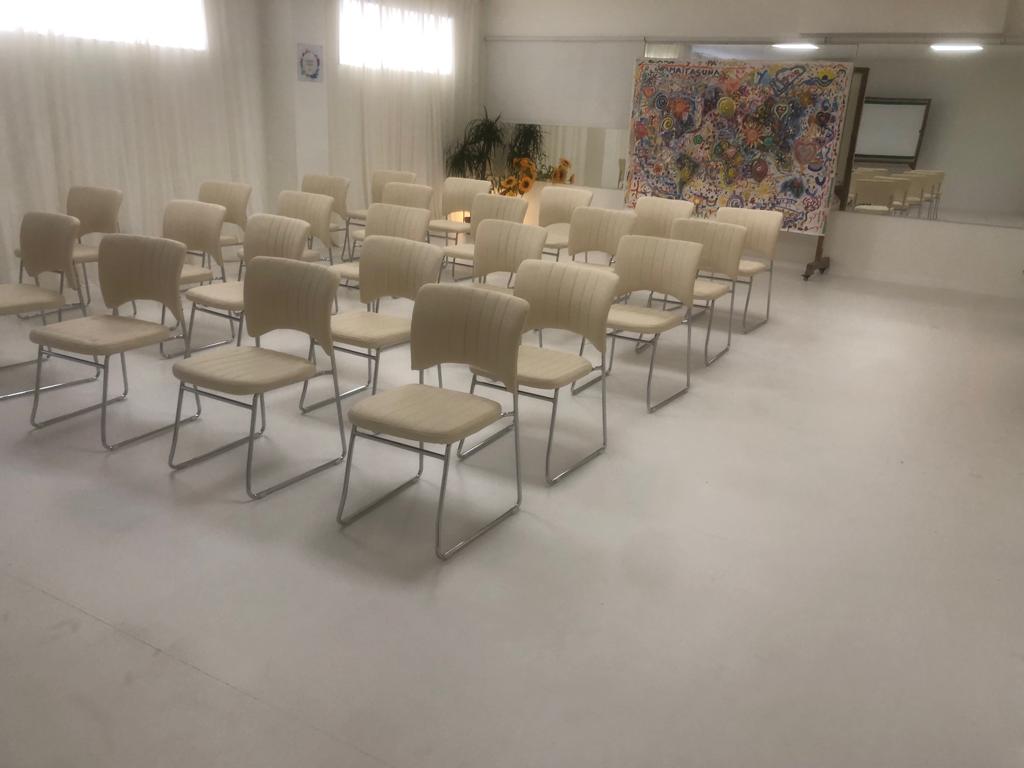 Alquila por horas  80 m2 diáfana e insonorizada