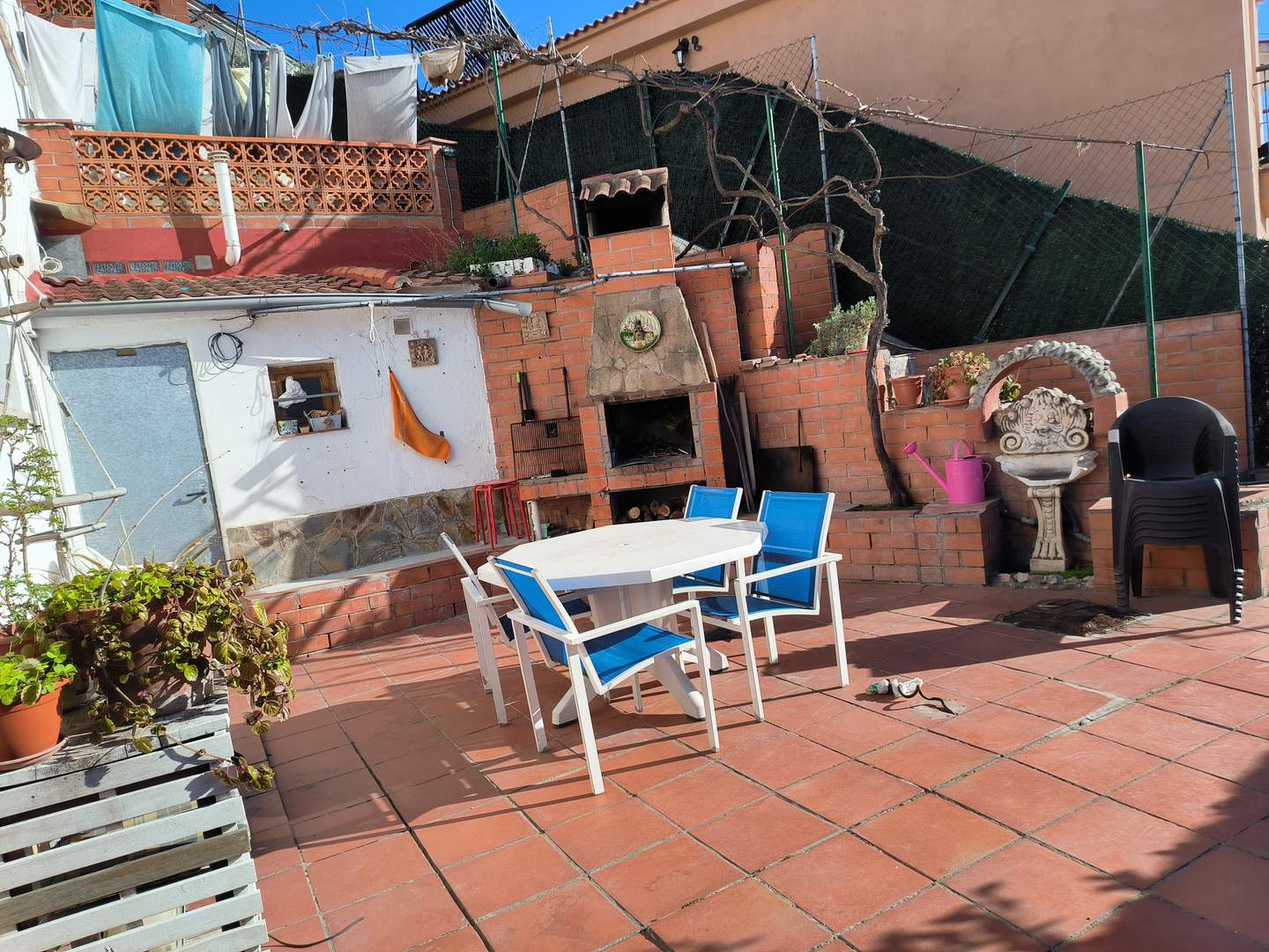 Alquila por horas Vivienda a 3 vientos con piscina 