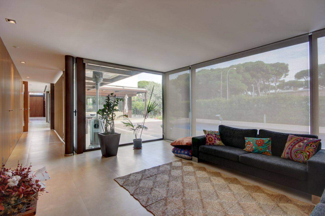 Alquila por horas Casa de diseño con dos piscinas
