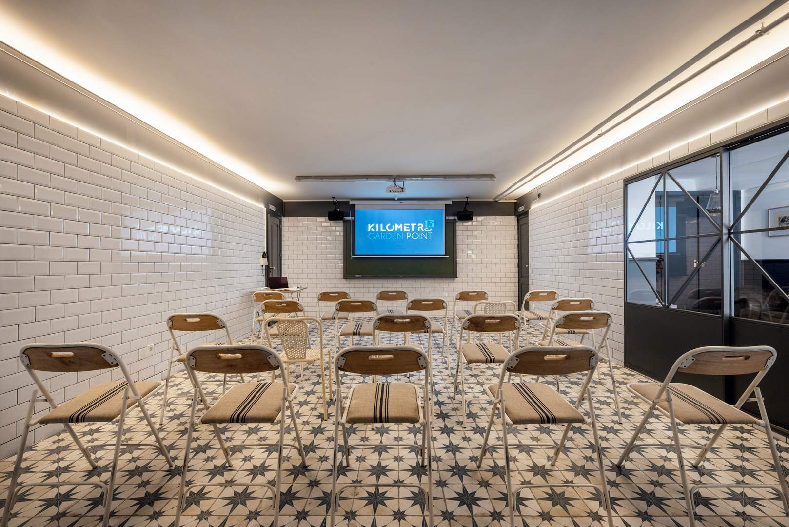 Alquila por horas Vivienda con multiespacio para cualquier tipo de evento