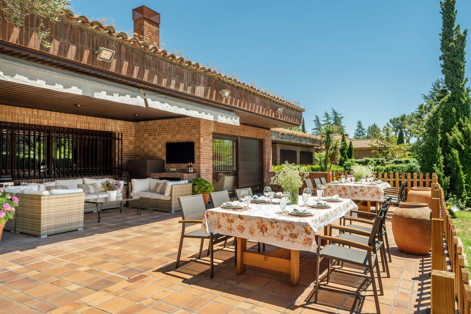 Alquila por horas Vivienda con multiespacio para cualquier tipo de evento