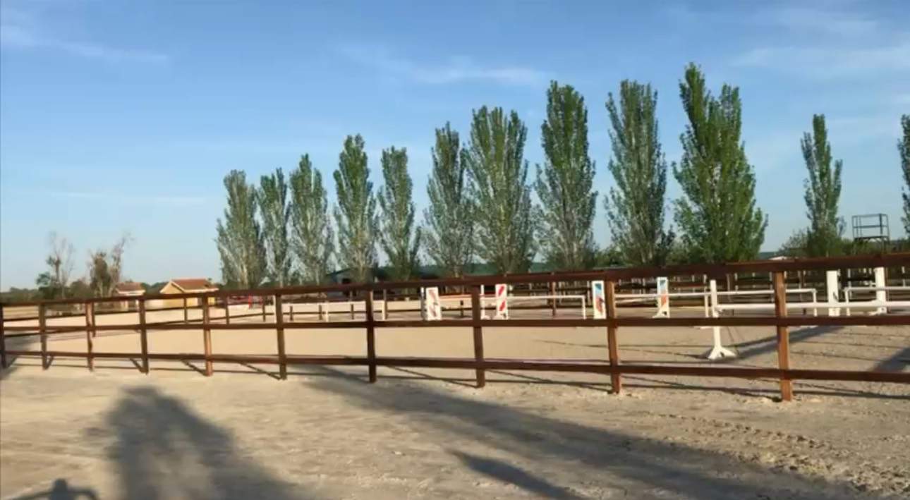 Alquila por horas Finca con Hípica y Cuadras